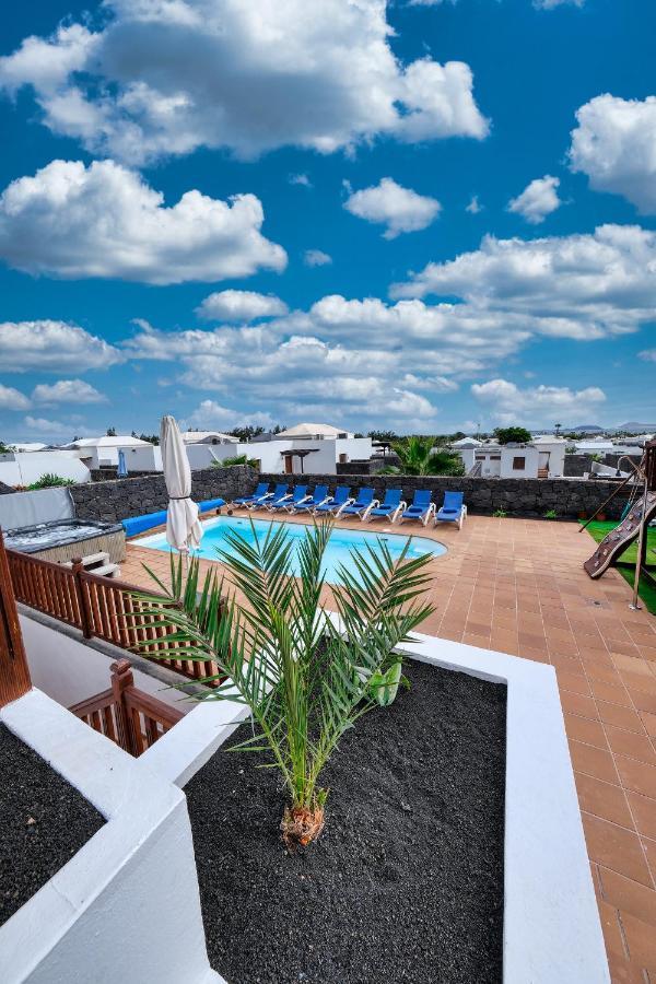 Villa Flavia-Private Pool, Jacuzzi, Sea Views Плая Бланка Екстериор снимка