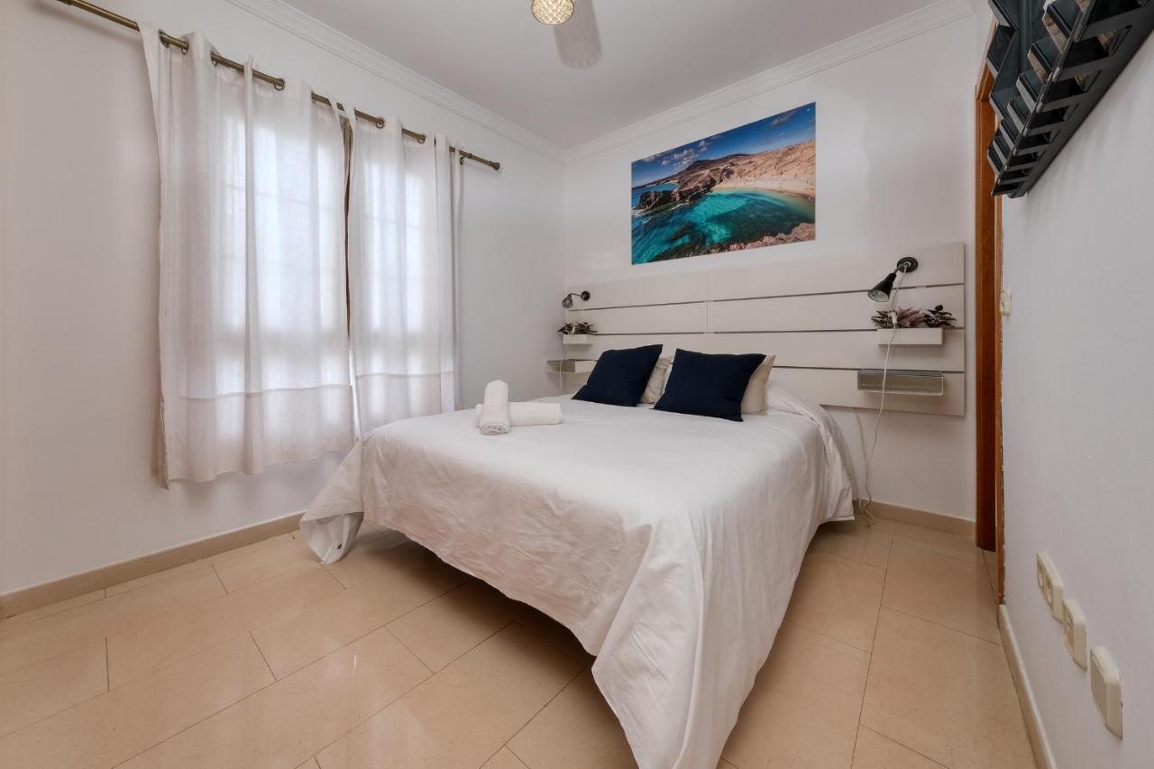 Villa Flavia-Private Pool, Jacuzzi, Sea Views Плая Бланка Екстериор снимка