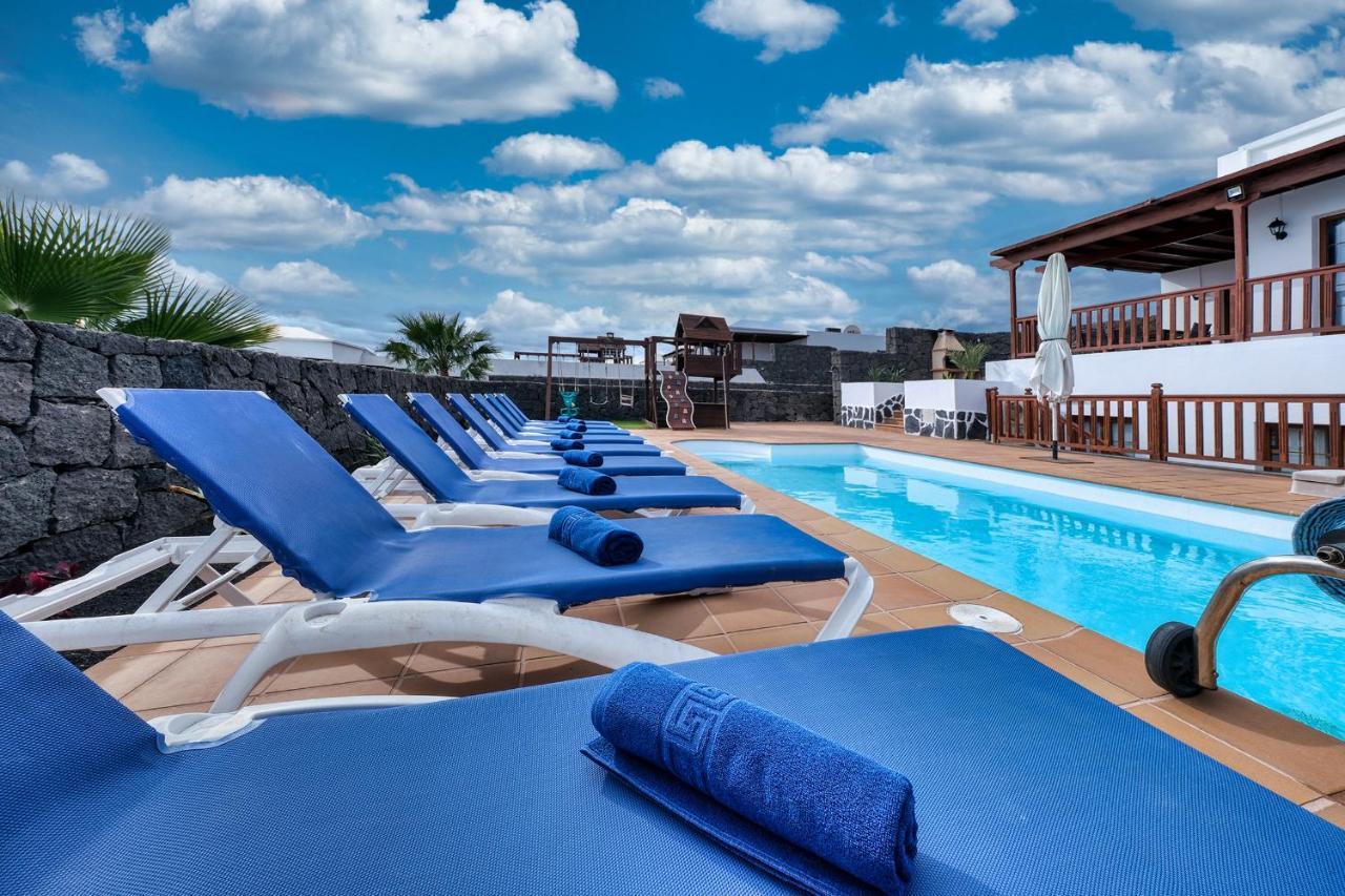 Villa Flavia-Private Pool, Jacuzzi, Sea Views Плая Бланка Екстериор снимка