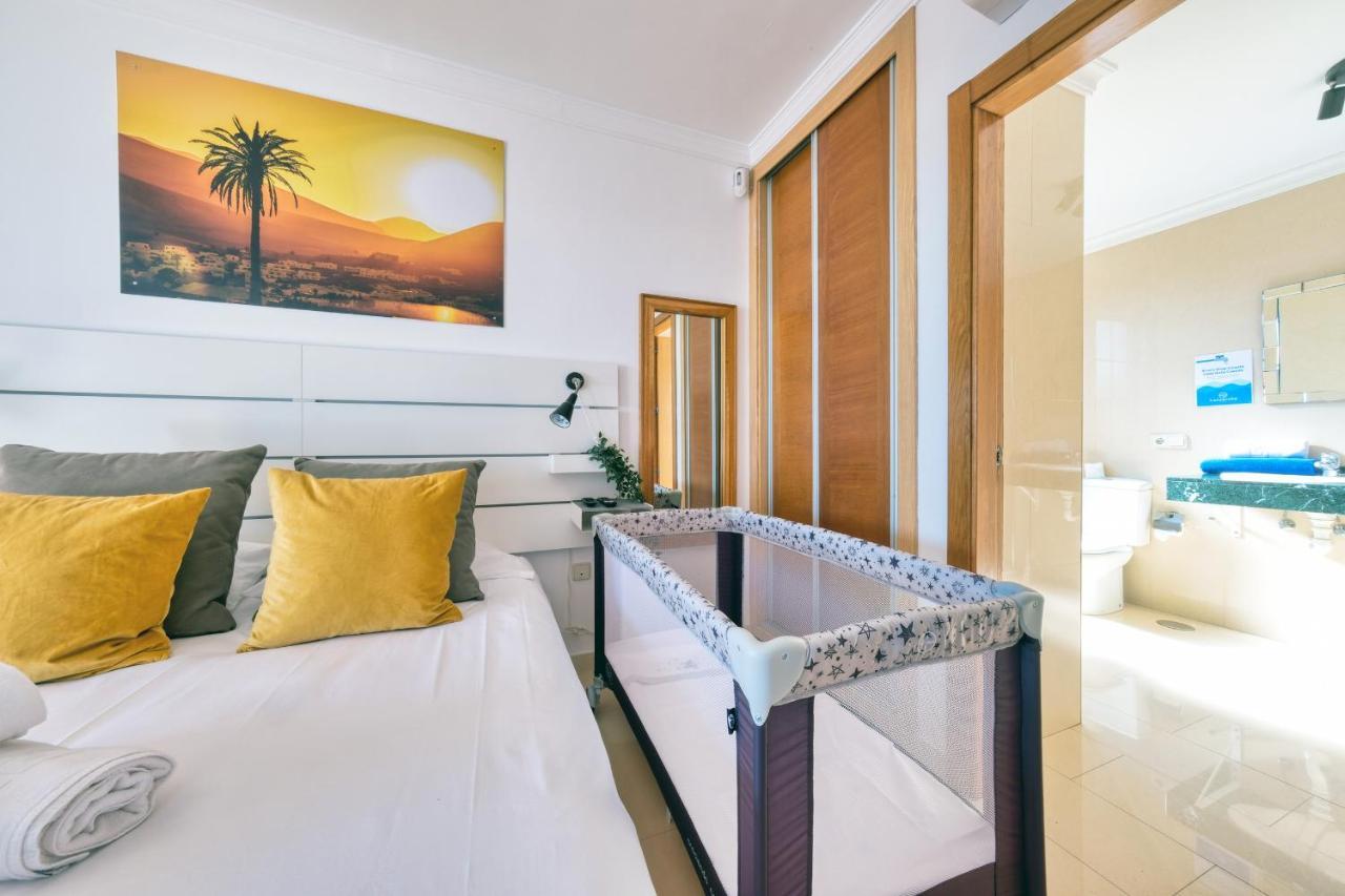 Villa Flavia-Private Pool, Jacuzzi, Sea Views Плая Бланка Екстериор снимка